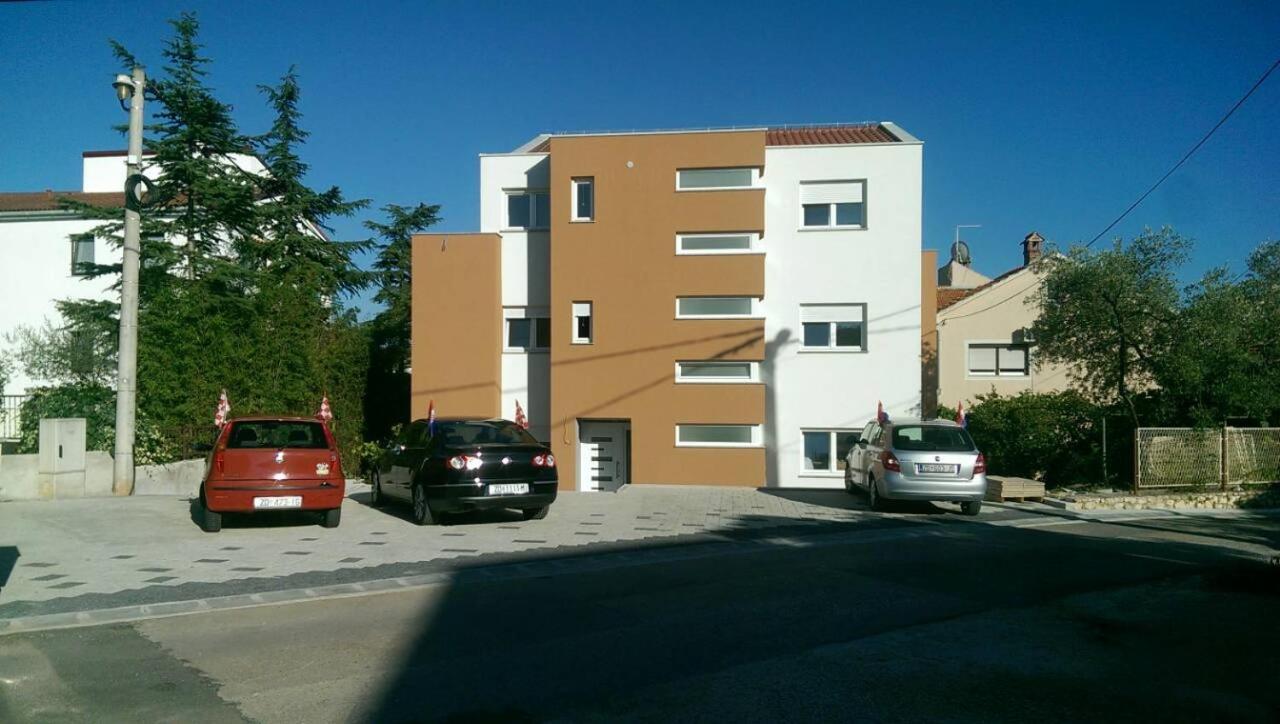 Apartments Ivanov ザダル エクステリア 写真
