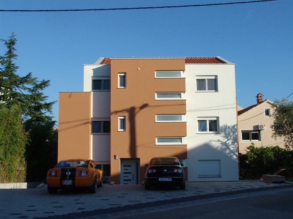 Apartments Ivanov ザダル エクステリア 写真