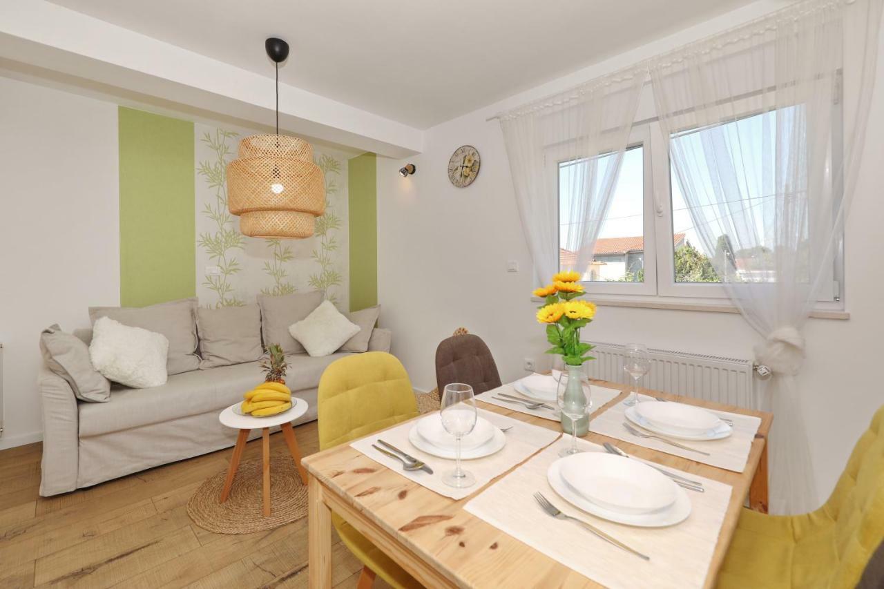 Apartments Ivanov ザダル エクステリア 写真