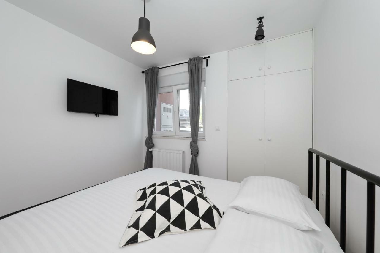 Apartments Ivanov ザダル エクステリア 写真