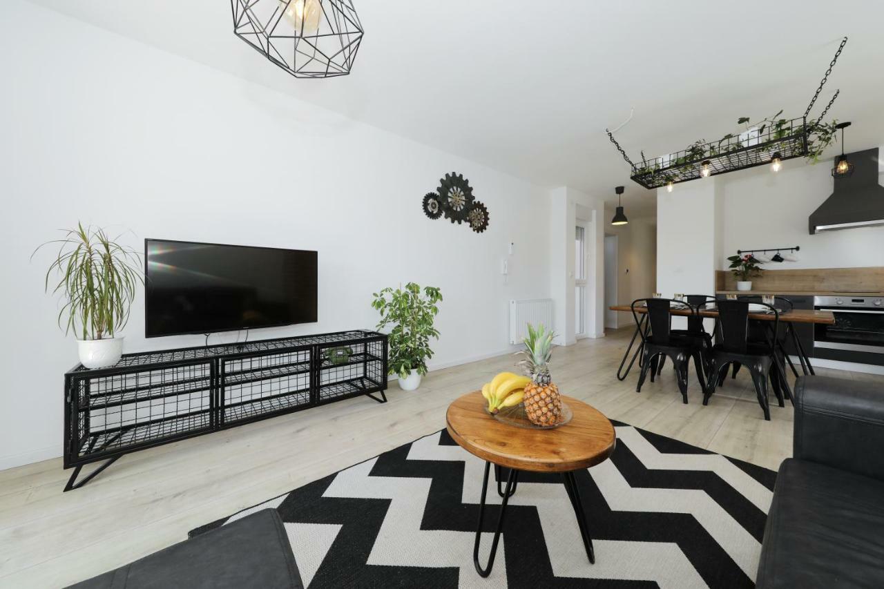 Apartments Ivanov ザダル エクステリア 写真