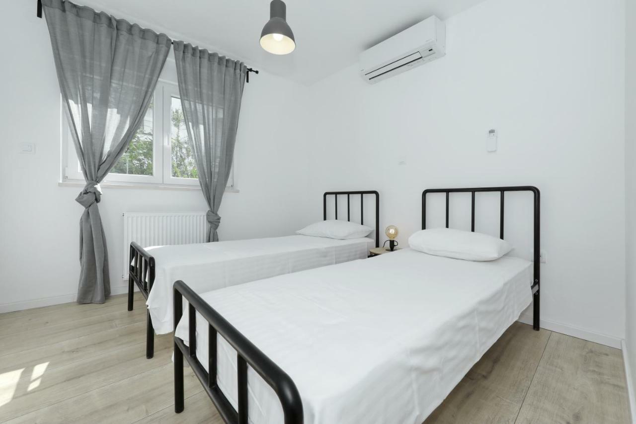 Apartments Ivanov ザダル エクステリア 写真