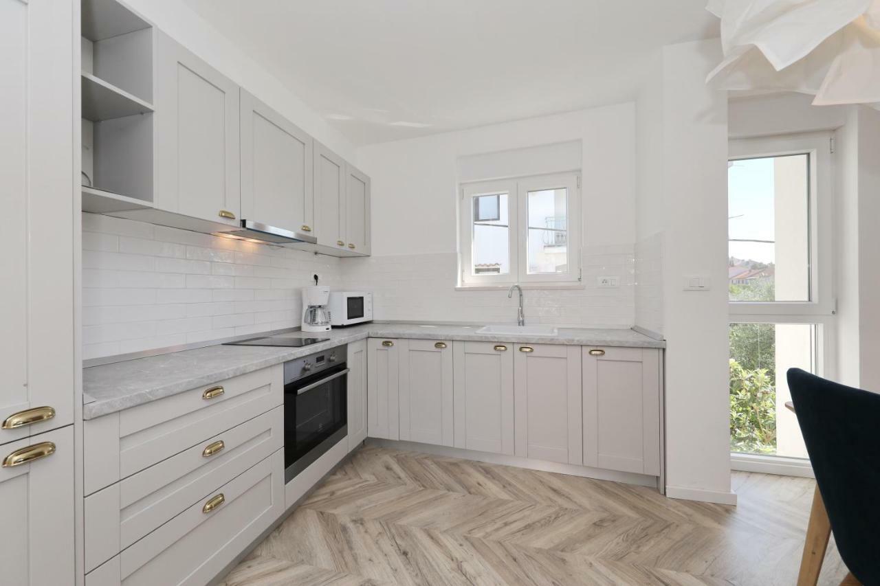 Apartments Ivanov ザダル エクステリア 写真