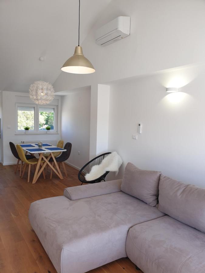 Apartments Ivanov ザダル エクステリア 写真